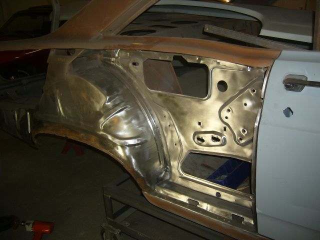 Fairlanen kyljen sisusta kiillotettu