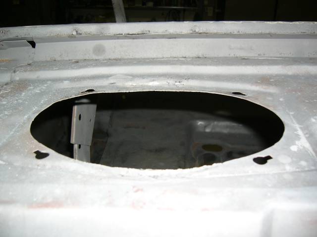 Kaiutinreikien oikomista