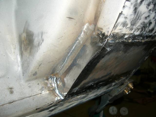 Vasen takakynnys tehty